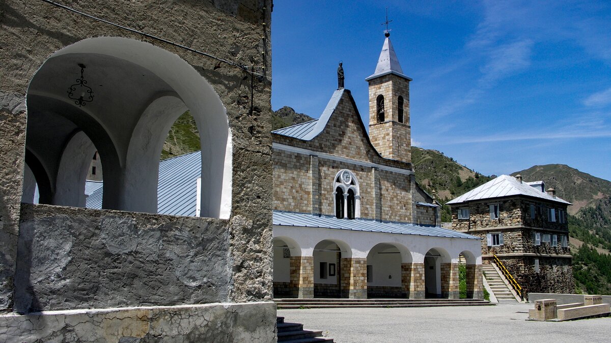 Il Santuario di Sant'Anna di Vinadio