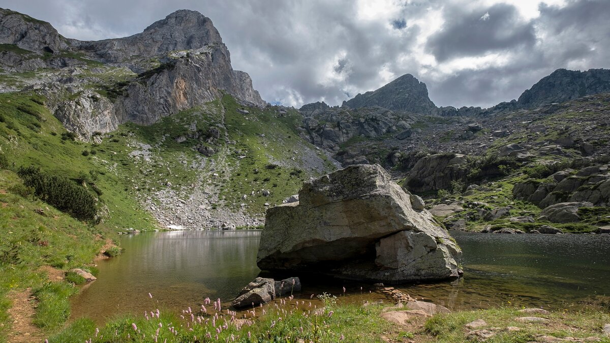 Il Lago degli Alberghi